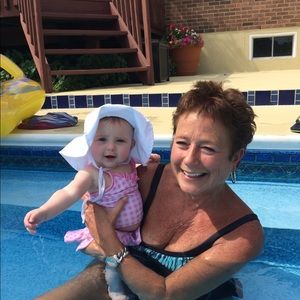 Meet your Posher, Janet